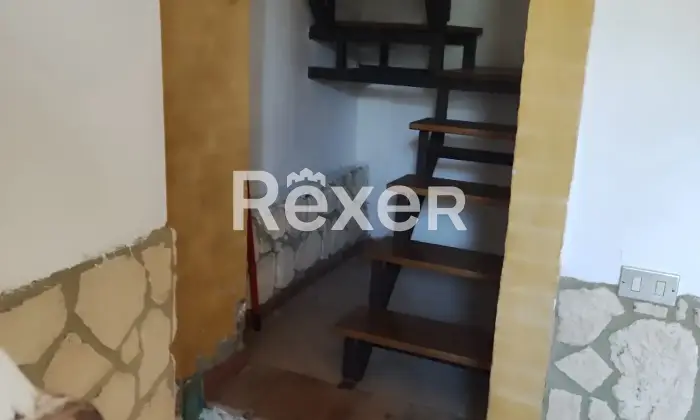 Rexer-Torrenieri-Terratetto-indipendente-nel-centro-storico-di-Torrenieri-Montalcino-Altro