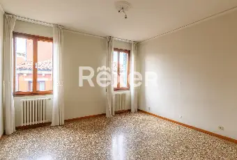 Rexer-Venezia-Appartamento-di-Ampia-Metriatura-allUltimo-Piano-Altro