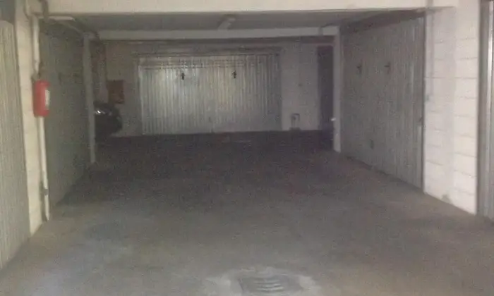 Rexer-Sassari-Vendesi-due-garage-Via-Castelsardo-Sassari-Altro