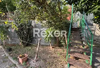 Rexer-varazze-Panoramica-abitazione-vista-mare-con-giardino-e-posti-auto-Altro