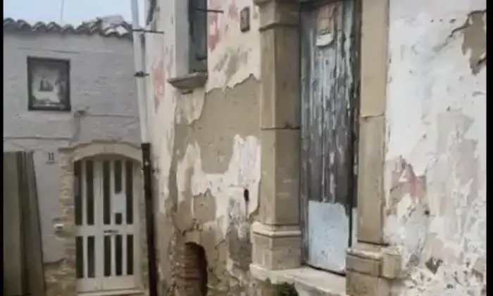 Rexer-Tricarico-Casa-indipendente-con-garage-Largo-Plebiscito-Tricarico-Altro