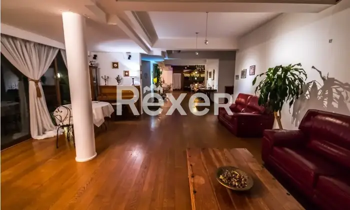 Rexer-Cropani-Complesso-agrituristico-su-ettari-immerso-nel-verde-Altro