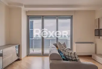 Rexer-Roma-Vendesi-luminoso-bilocale-Altro