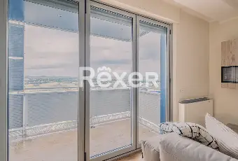 Rexer-Roma-Vendesi-luminoso-bilocale-Altro