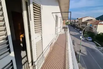 Rexer-Capriati-a-Volturno-Casa-indipendente-su-tre-livelli-con-cortile-garage-e-cantina-Capriati-a-Volturno-CE-Altro