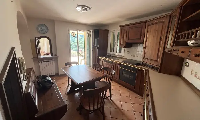 Rexer-Stella-Villa-indipendente-con-giardino-Altro