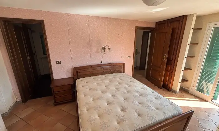 Rexer-Stella-Villa-indipendente-con-giardino-Altro