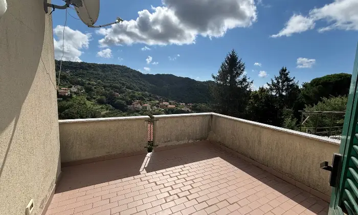 Rexer-Stella-Villa-indipendente-con-giardino-Altro