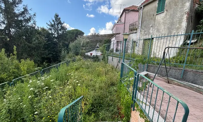 Rexer-Stella-Villa-indipendente-con-giardino-Altro
