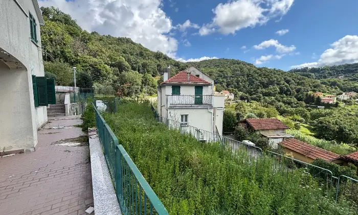 Rexer-Stella-Villa-indipendente-con-giardino-Altro