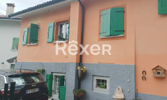 Rexer-Clauzetto-Casa-indipendente-con-due-appartamenti-autonomi-a-Clauzetto-Altro