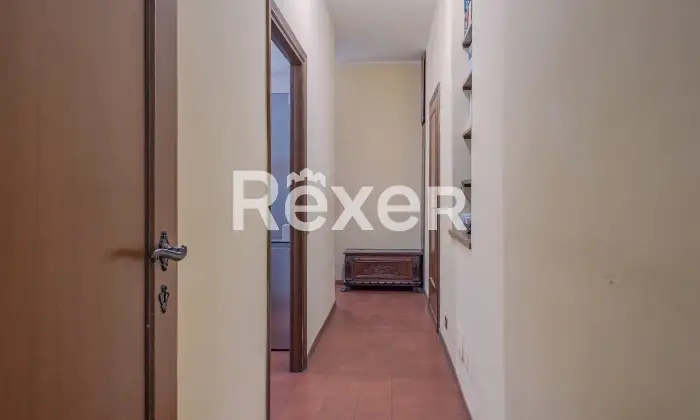 Rexer-Roma-PisanaBravettaAmpio-Trilocale-con-terrazzo-e-box-auto-Altro