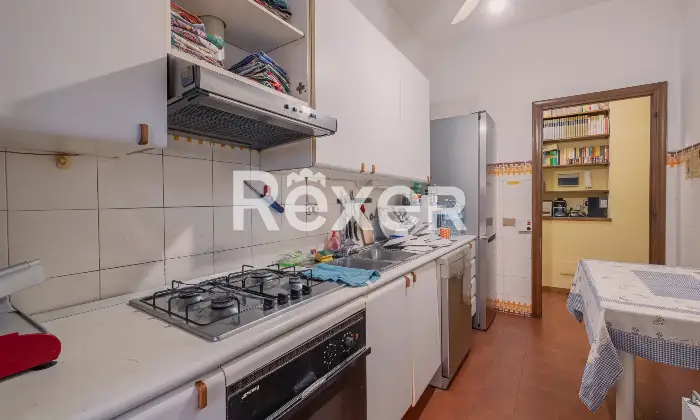 Rexer-Roma-PisanaBravettaAmpio-Trilocale-con-terrazzo-e-box-auto-Altro