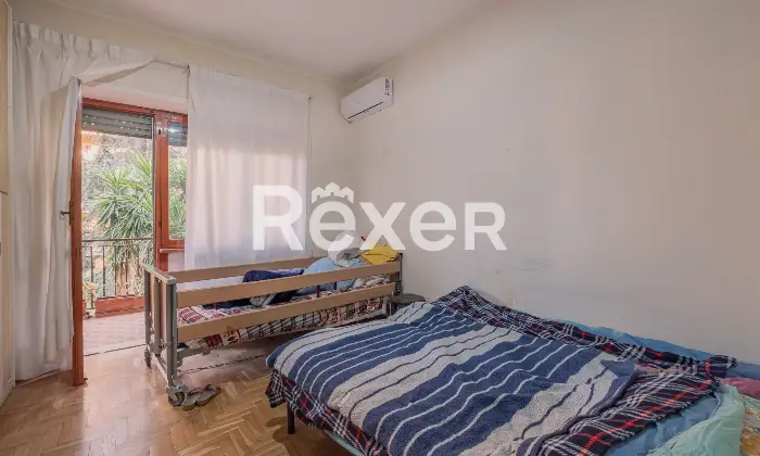 Rexer-Roma-PisanaBravettaAmpio-Trilocale-con-terrazzo-e-box-auto-Altro