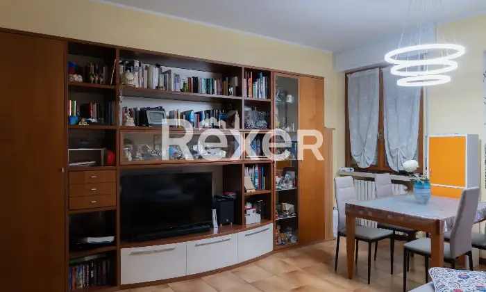 Rexer-Verona-Appartamento-luminoso-con-box-auto-e-cantine-Altro