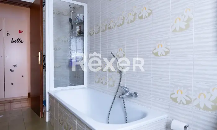 Rexer-Verona-Appartamento-luminoso-con-box-auto-e-cantine-Altro