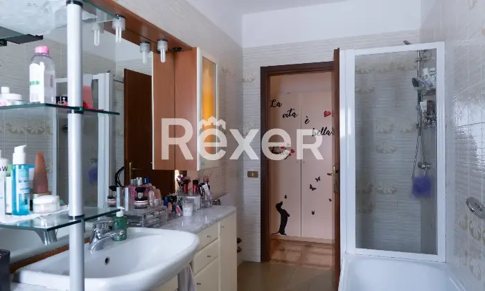 Rexer-Verona-Appartamento-luminoso-con-box-auto-e-cantine-Altro