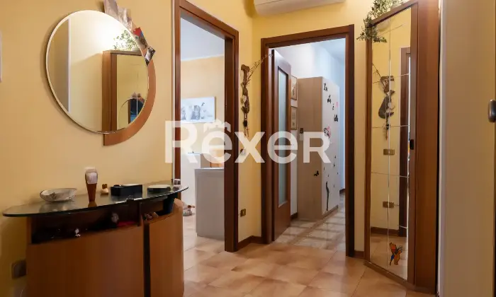 Rexer-Verona-Appartamento-luminoso-con-box-auto-e-cantine-Altro