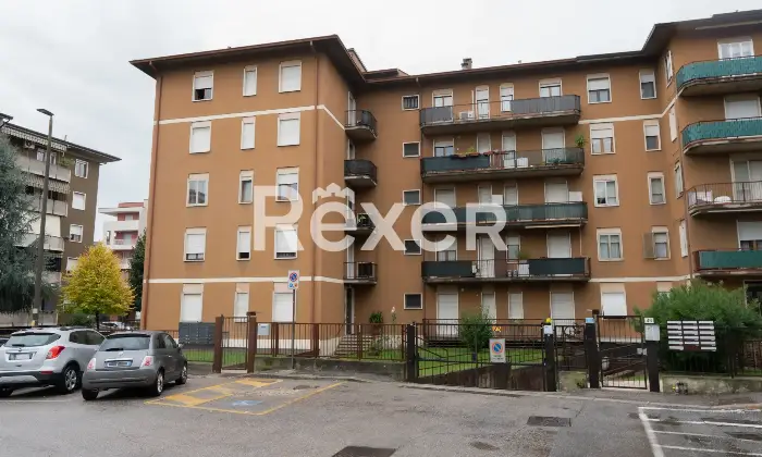 Rexer-Verona-Appartamento-luminoso-con-box-auto-e-cantine-Altro