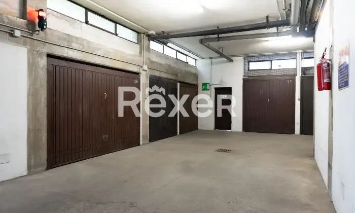 Rexer-Verona-Appartamento-luminoso-con-box-auto-e-cantine-Altro