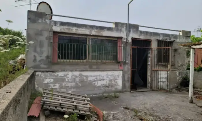 Rexer-Sassari-Rustico-con-terreno-e-pozzo-artesiano-Strada-Provinciale-Sassari-Altro