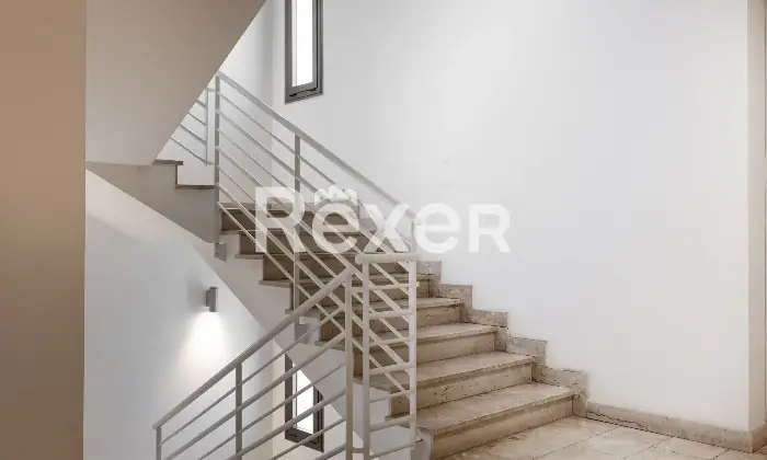 Rexer-Firenze-Monolocale-con-cantina-e-posto-auto-Altro
