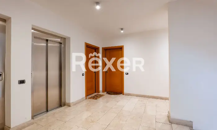 Rexer-Firenze-Via-Bausi-Firenze-Altro