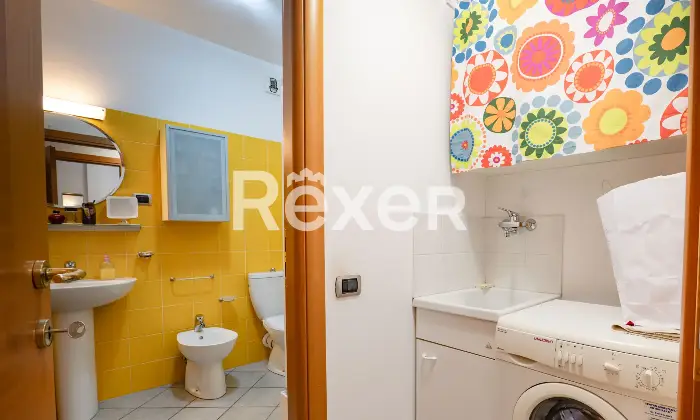 Rexer-Firenze-Via-Bausi-Firenze-Altro