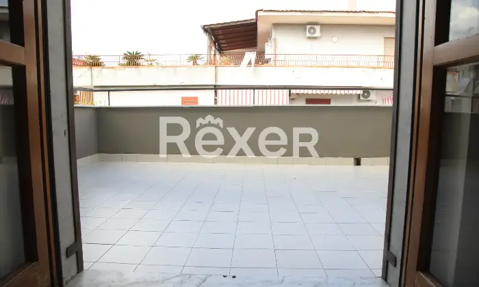 Rexer-Cardito-Appartamento-ristrutturato-box-e-posto-auto-a-uso-investimento-Altro