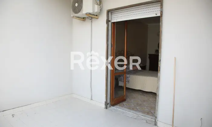 Rexer-Cardito-Appartamento-ristrutturato-box-e-posto-auto-a-uso-investimento-Altro