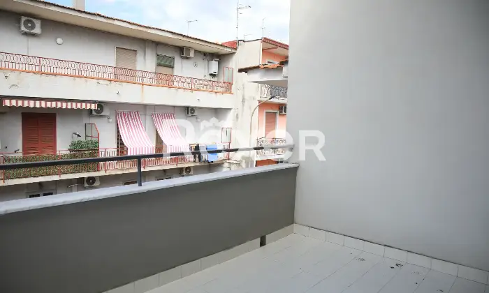 Rexer-Cardito-Appartamento-ristrutturato-box-e-posto-auto-a-uso-investimento-Altro