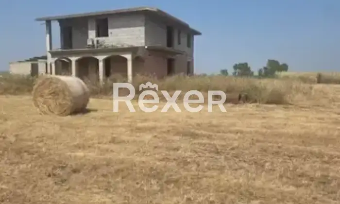 Rexer-Solarussa-Casa-al-grezzo-con-ampio-terreno-a-Solarussa-OR-Altro