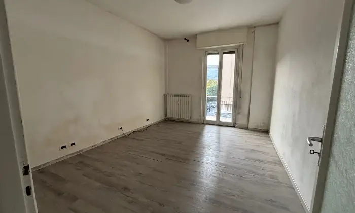 Rexer-Savona-Trilocale-con-ascensore-e-cantina-Altro