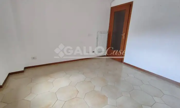 Rexer-Cosenza-Trilocale-piazza-Primo-Maggio-Citt-Altro