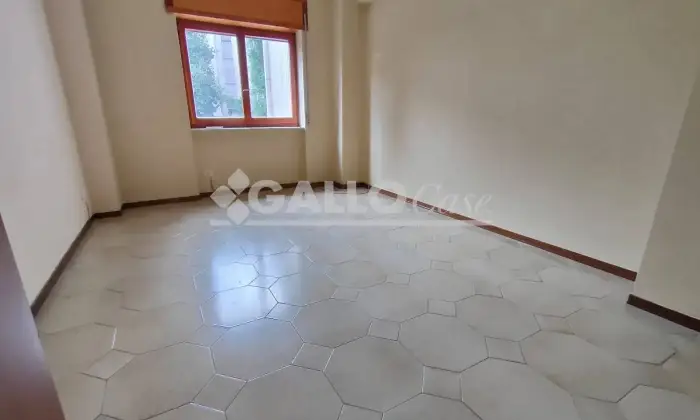 Rexer-Cosenza-Trilocale-piazza-Primo-Maggio-Citt-Altro