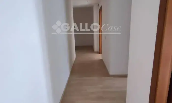 Rexer-Cosenza-Trilocale-piazza-Primo-Maggio-Citt-Altro