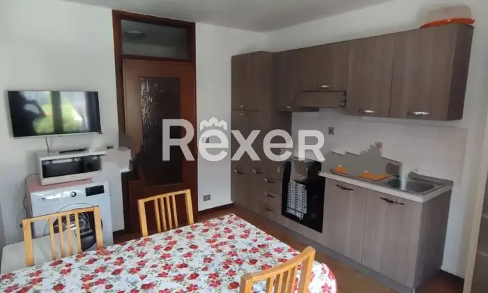Rexer-Colorina-Ampio-appartamento-con-Giardino-Privato-Box-Mansarda-e-Cantina-Altro