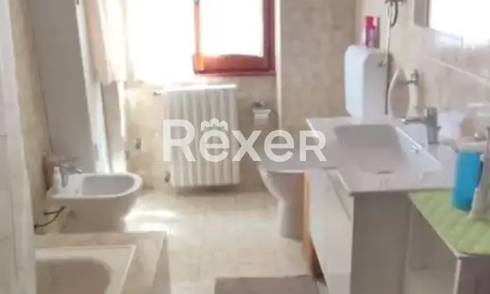 Rexer-Colorina-Ampio-appartamento-con-Giardino-Privato-Box-Mansarda-e-Cantina-Altro