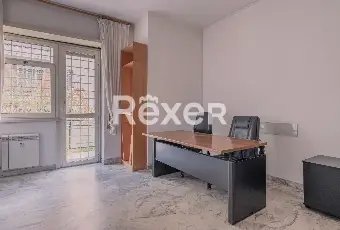 Rexer-Roma-Eur-centro-Trilocale-con-doppio-affaccio-Altro