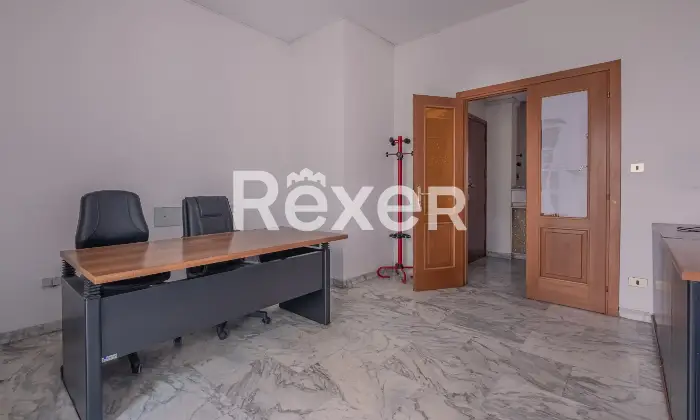 Rexer-Roma-Eur-centro-Trilocale-con-doppio-affaccio-Altro