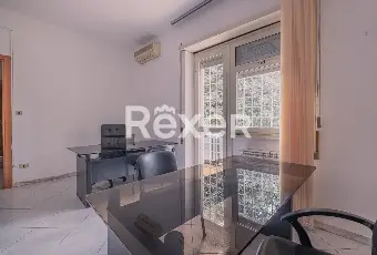Rexer-Roma-Eur-centro-Trilocale-con-doppio-affaccio-Altro