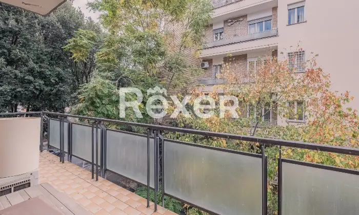 Rexer-Roma-Eur-centro-Trilocale-con-doppio-affaccio-Altro