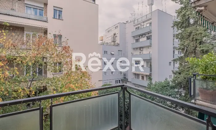 Rexer-Roma-Eur-centro-Trilocale-con-doppio-affaccio-Altro