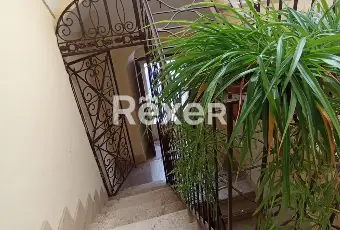 Rexer-Carpino-ANTICA-DIMORA-DI-PREGIO-DA-RESTAURARE-AL-SECONDO-PIANO-DI-PALAZZO-SENZA-ASCENSORE-Altro