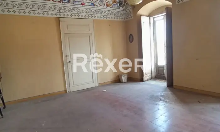 Rexer-Carpino-ANTICA-DIMORA-DI-PREGIO-DA-RESTAURARE-AL-SECONDO-PIANO-DI-PALAZZO-SENZA-ASCENSORE-Altro