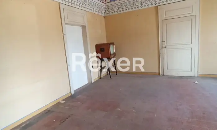 Rexer-Carpino-ANTICA-DIMORA-DI-PREGIO-DA-RESTAURARE-AL-SECONDO-PIANO-DI-PALAZZO-SENZA-ASCENSORE-Altro
