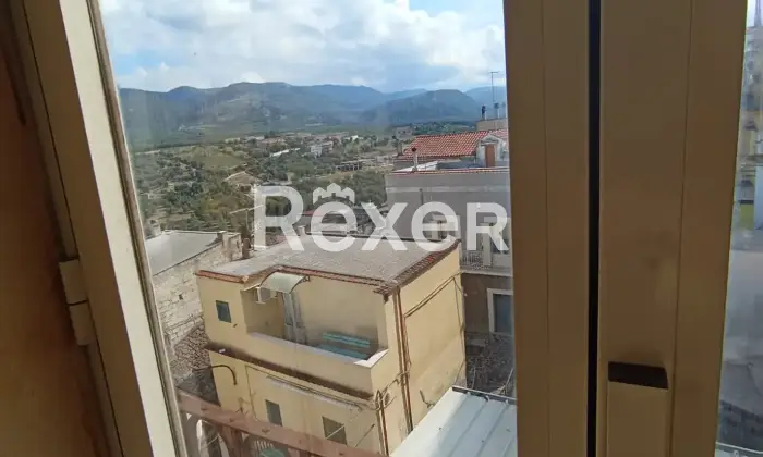 Rexer-Carpino-ANTICA-DIMORA-DI-PREGIO-DA-RESTAURARE-AL-SECONDO-PIANO-DI-PALAZZO-SENZA-ASCENSORE-Altro