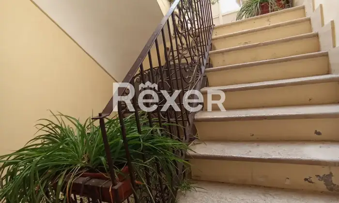 Rexer-Carpino-ANTICA-DIMORA-DI-PREGIO-DA-RESTAURARE-AL-SECONDO-PIANO-DI-PALAZZO-SENZA-ASCENSORE-Altro