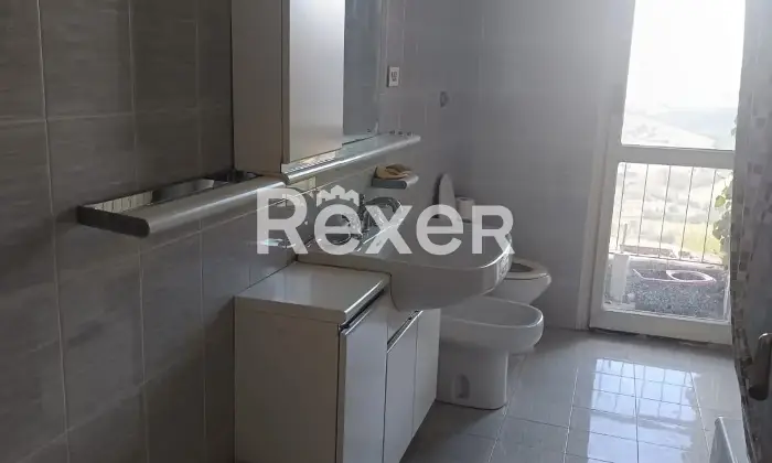 Rexer-Camerino-Appartamento-panoramico-di-m-con-terrazzi-Camerino-Altro