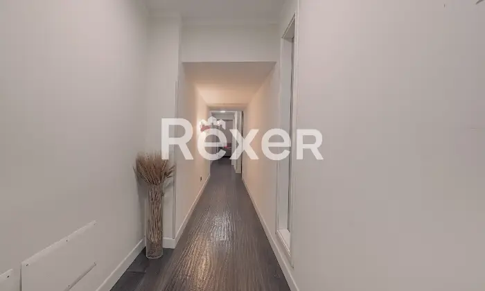 Rexer-Roma-Locale-Commerciale-Ampia-Metratura-Ottima-Rendita-Altro